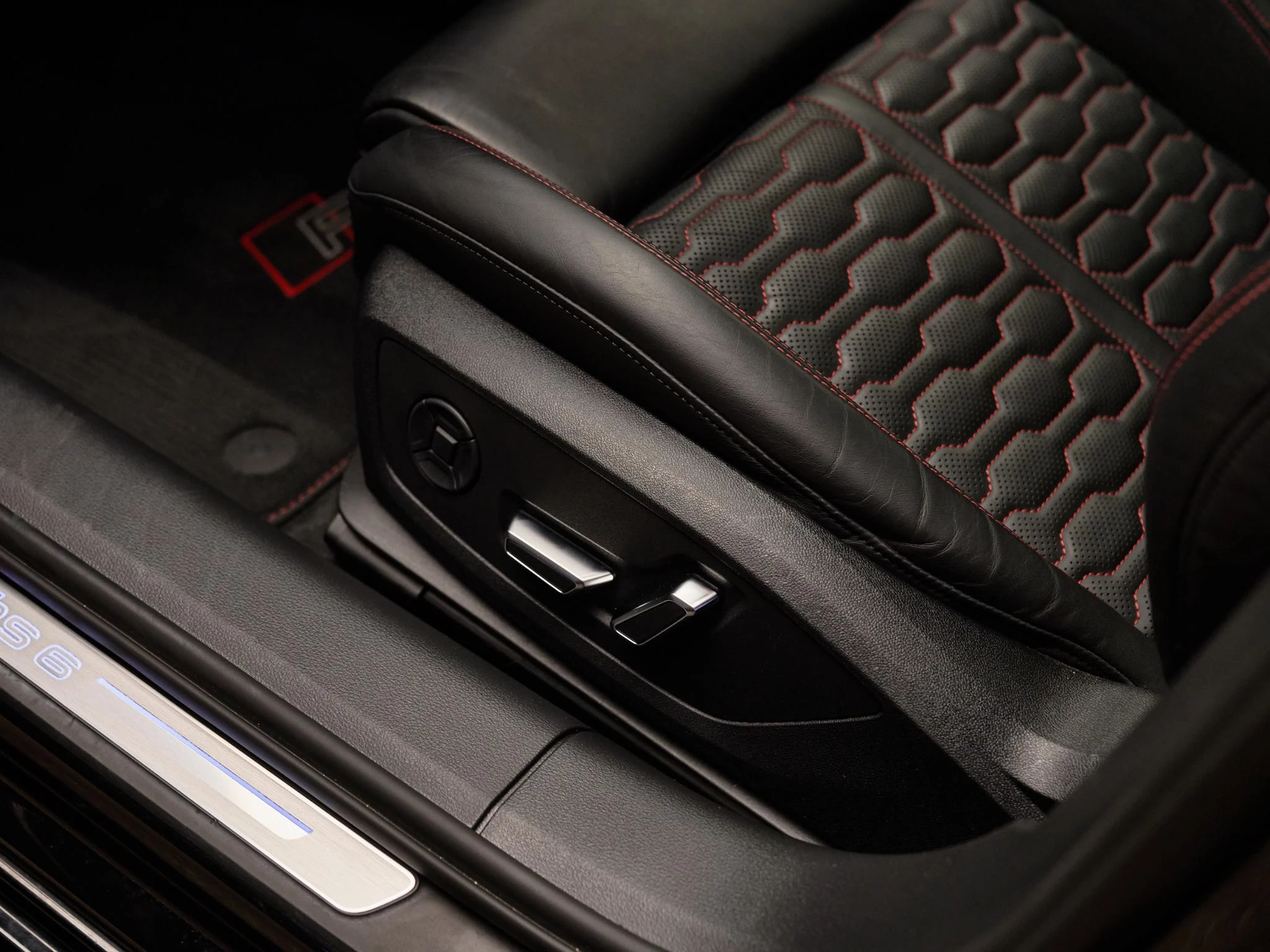 Hoofdafbeelding Audi RS6