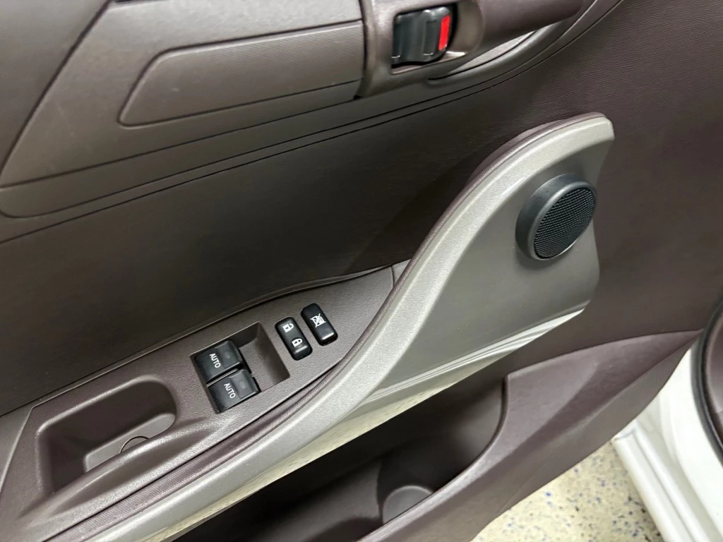 Hoofdafbeelding Toyota iQ