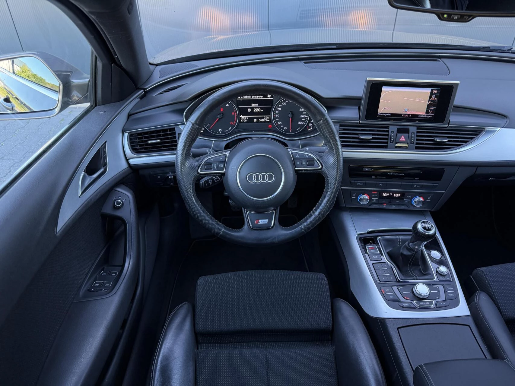 Hoofdafbeelding Audi A6