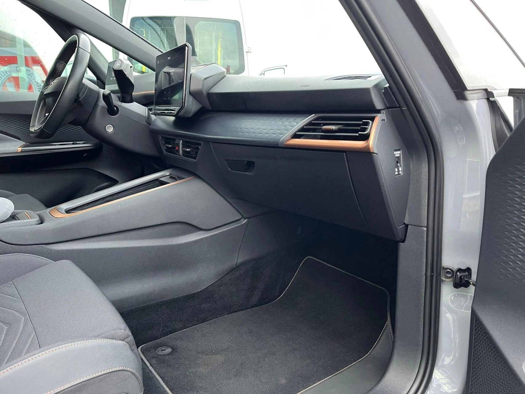 Hoofdafbeelding CUPRA Born