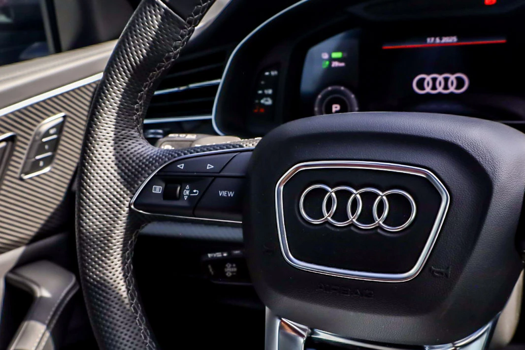 Hoofdafbeelding Audi Q8