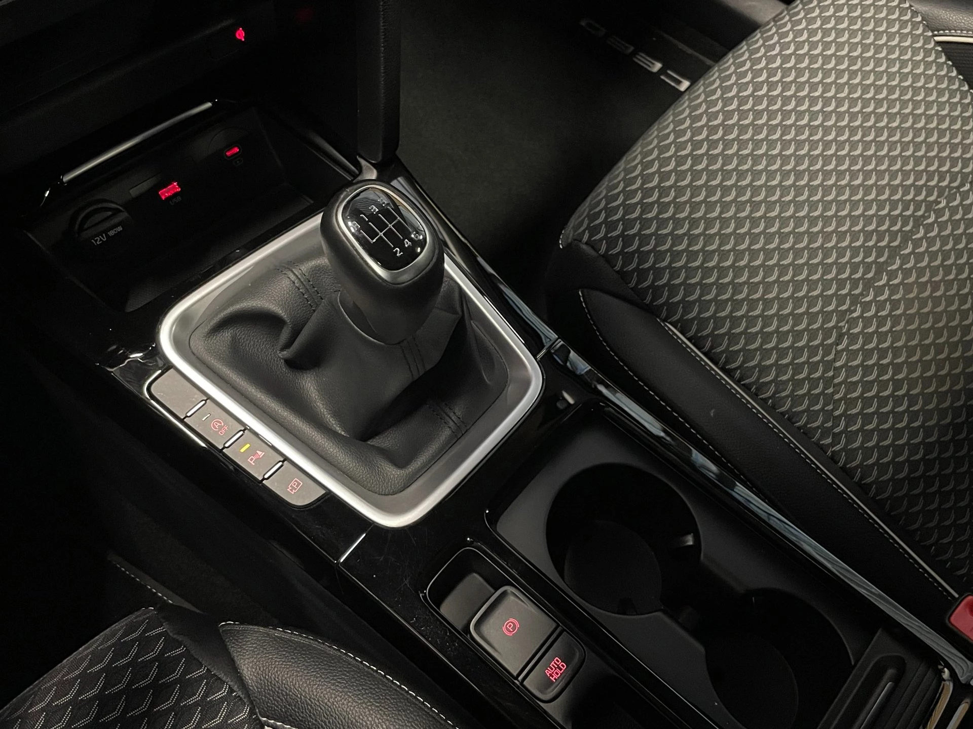 Hoofdafbeelding Kia Ceed