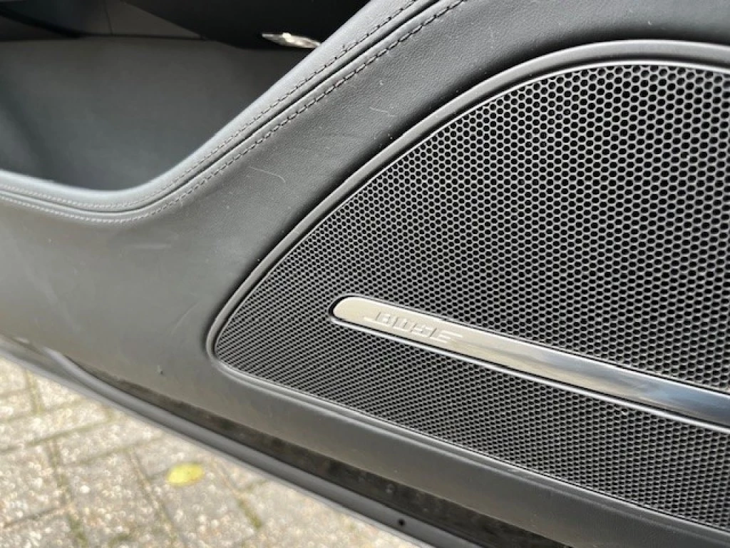 Hoofdafbeelding Audi S8