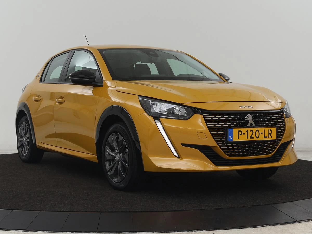 Hoofdafbeelding Peugeot e-208