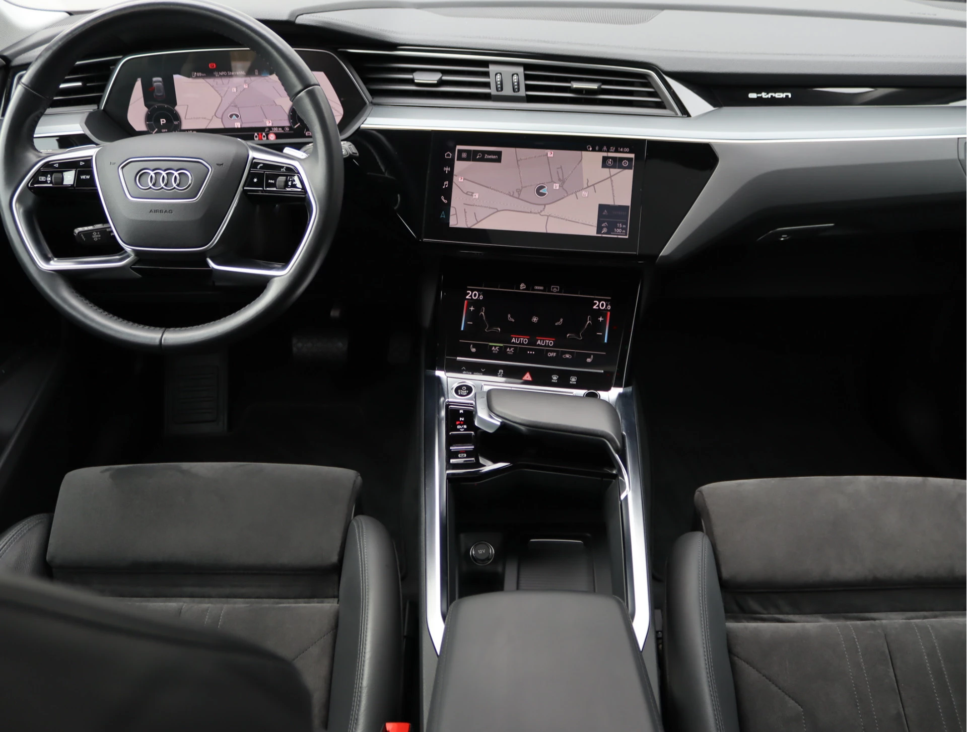 Hoofdafbeelding Audi e-tron