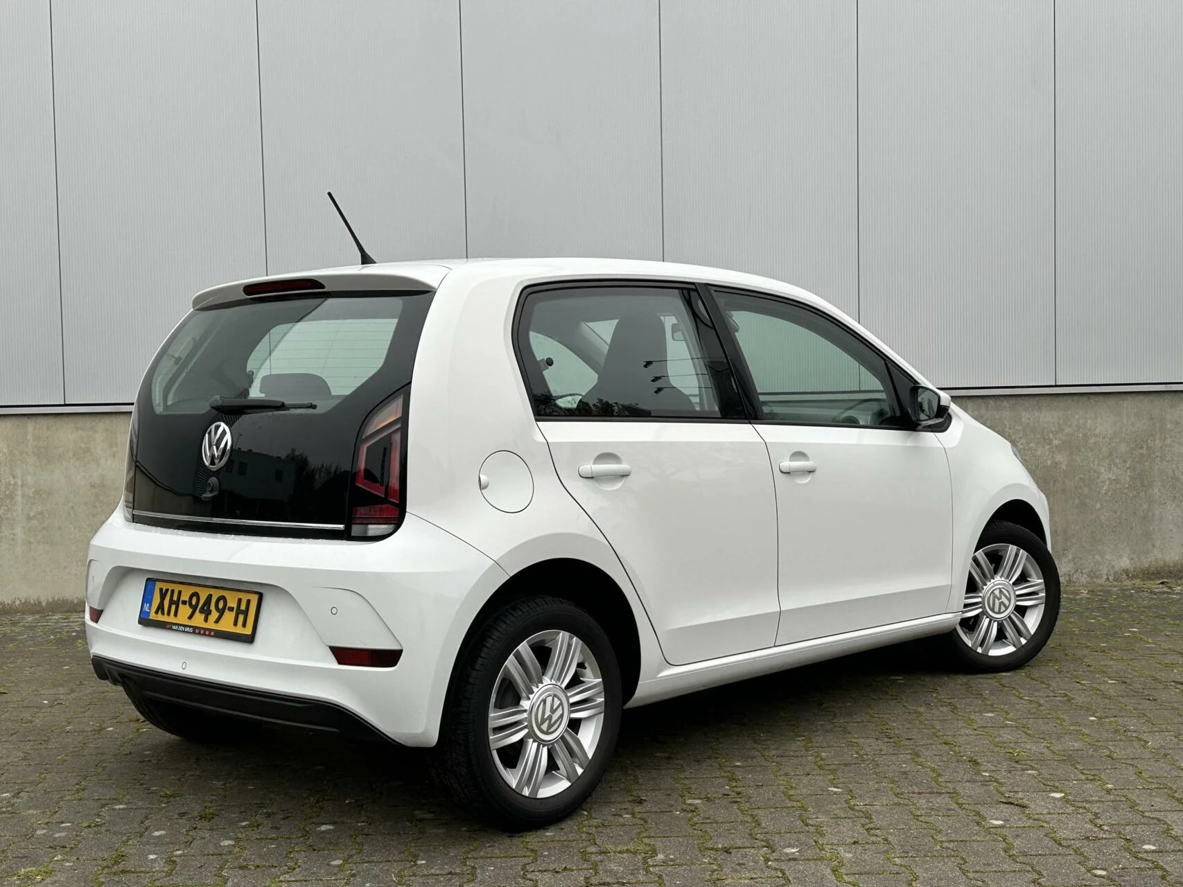 Hoofdafbeelding Volkswagen up!