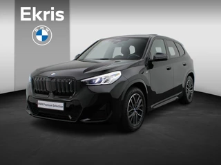 BMW iX1 xDrive30 M Sportpakket | Travel Pack | M Adaptief onderstel | Panoramadak | Parking Assistant | 18''