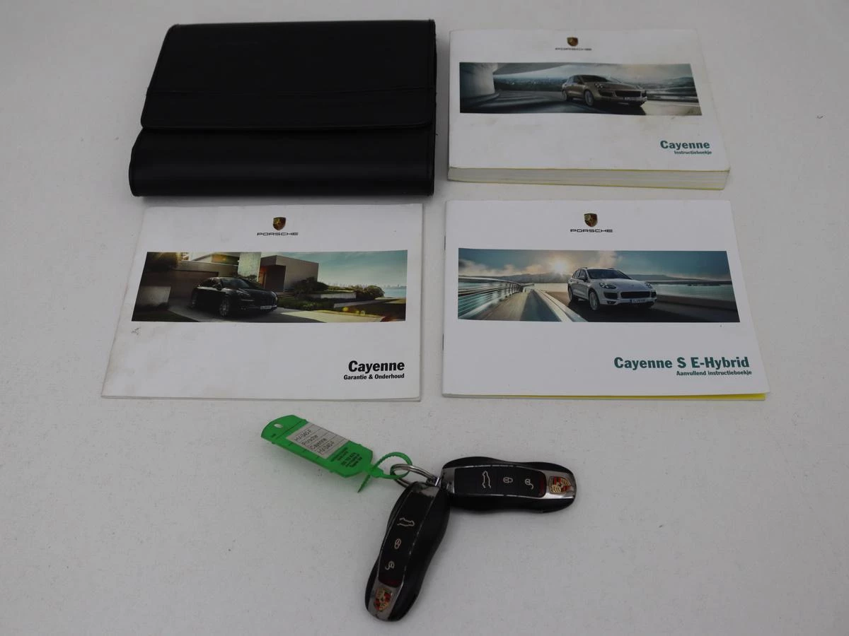 Hoofdafbeelding Porsche Cayenne