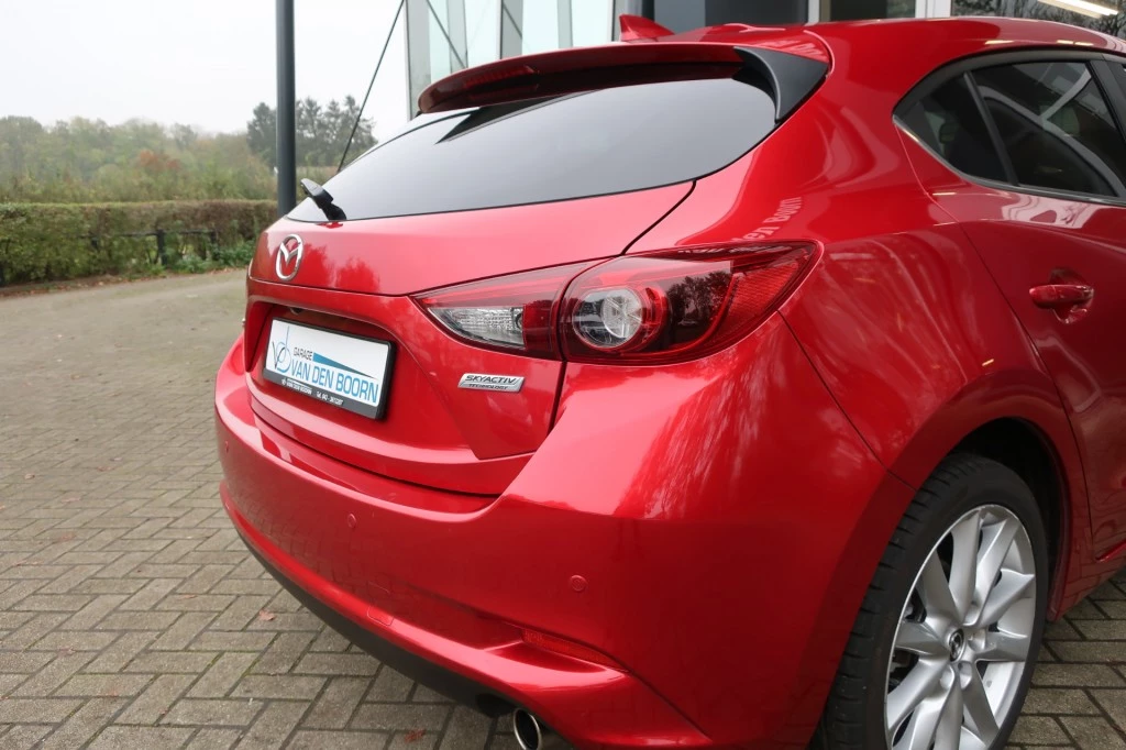 Hoofdafbeelding Mazda 3