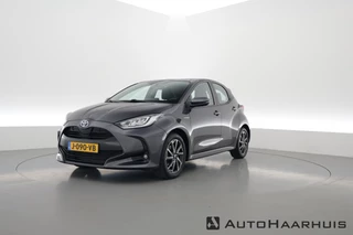 Toyota Yaris 1.5 Hybrid First Edition | Navi | Camera | Adapt. Cruise | Keyless | All Seasons