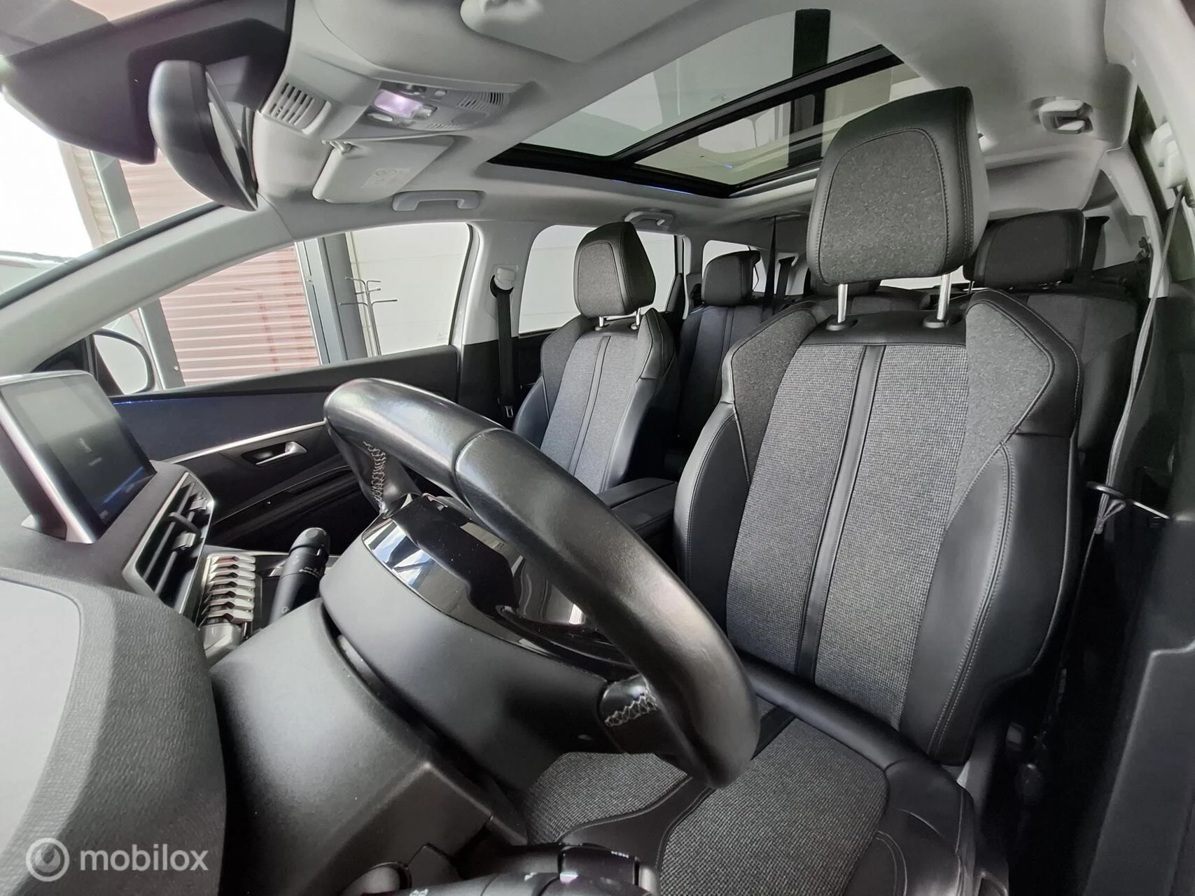 Hoofdafbeelding Peugeot 5008