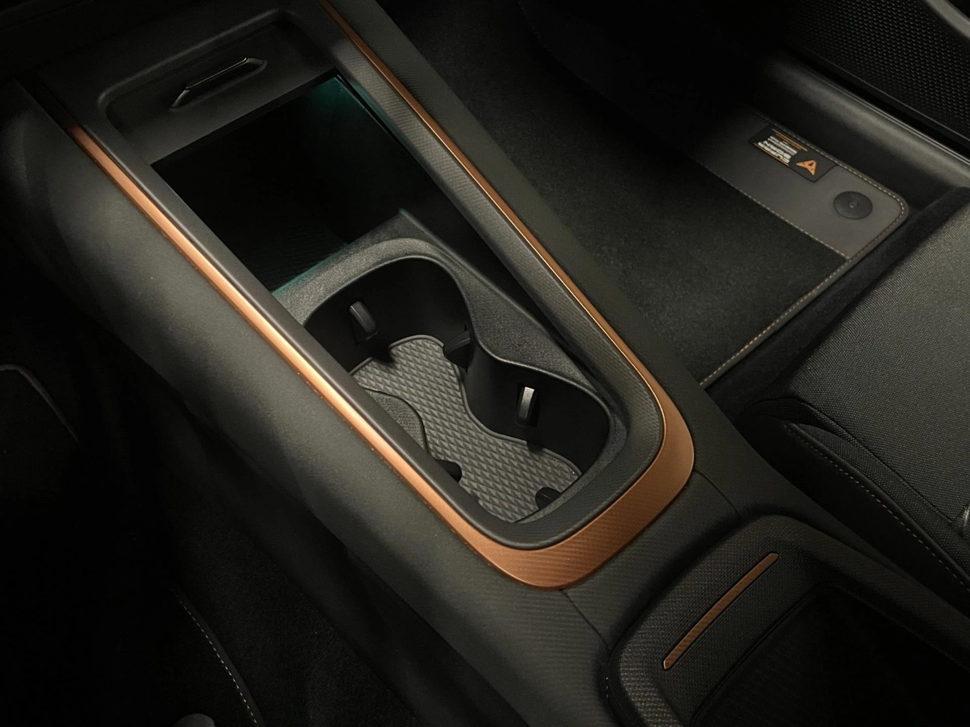 Hoofdafbeelding CUPRA Born