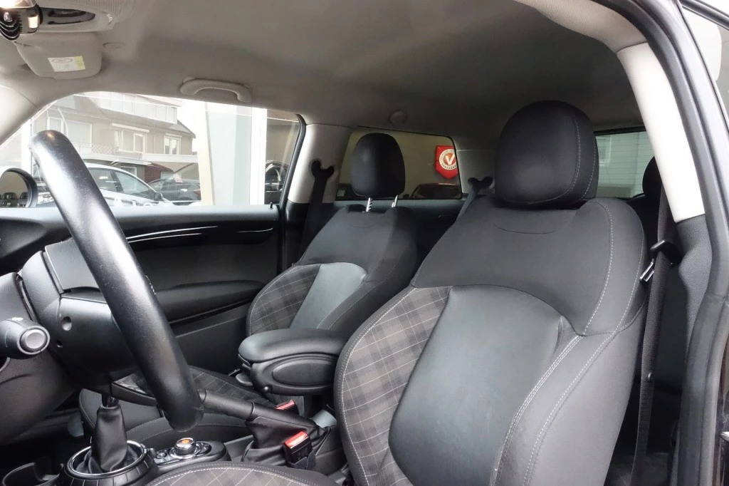 Hoofdafbeelding MINI One