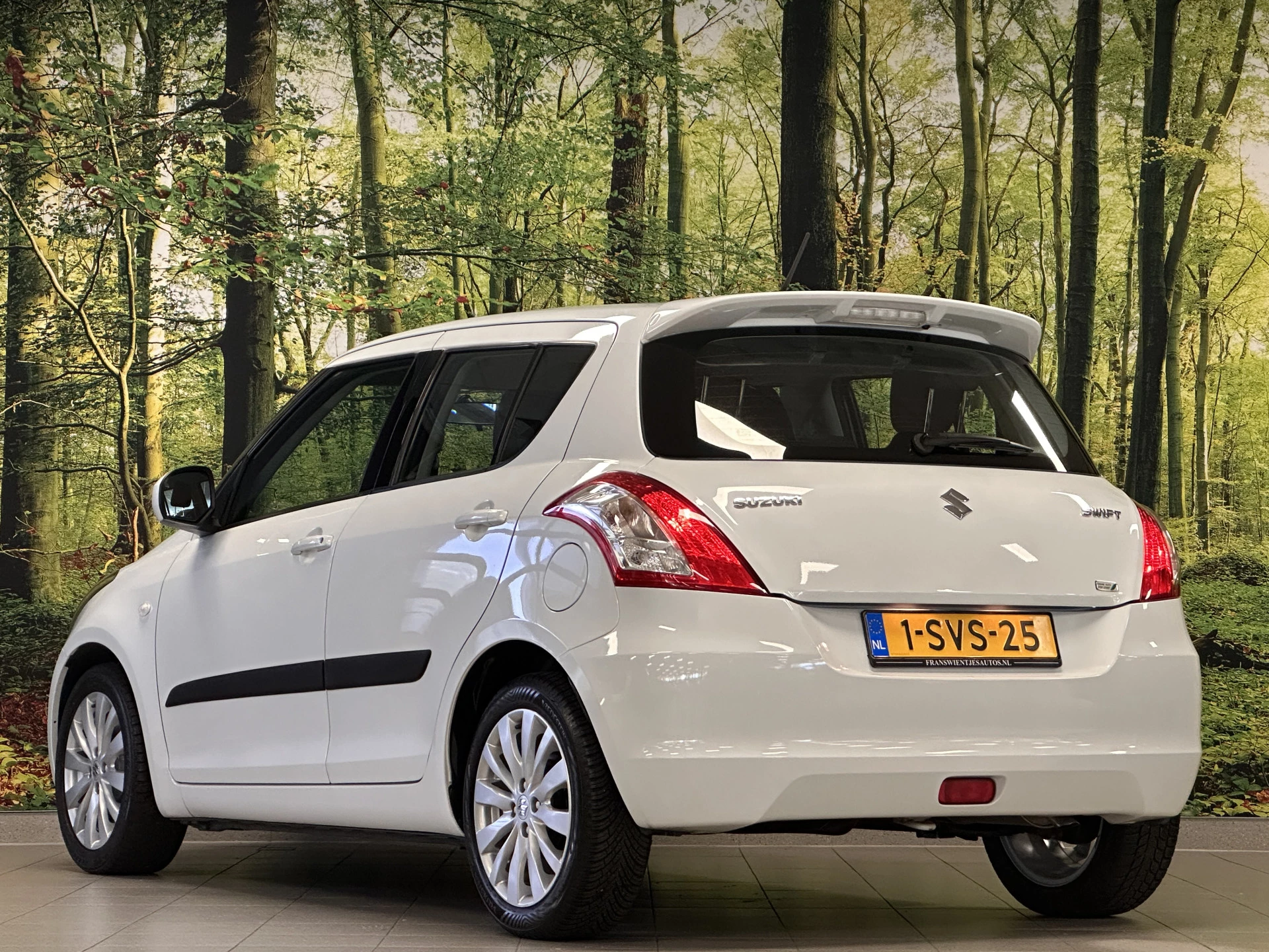 Hoofdafbeelding Suzuki Swift