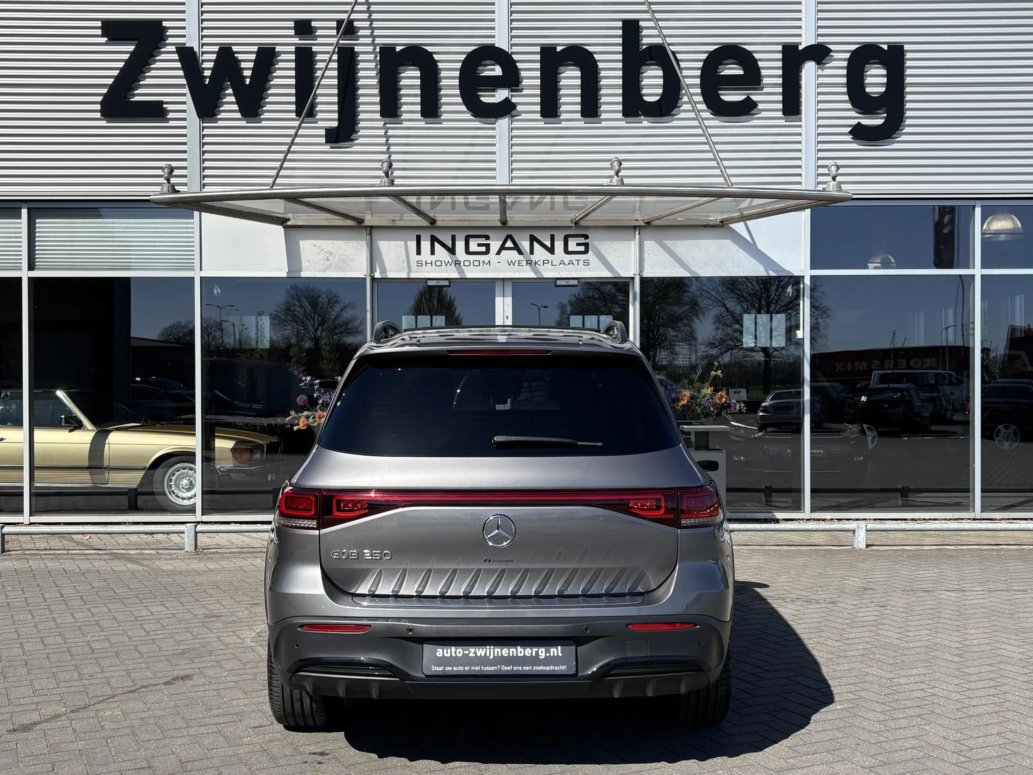 Hoofdafbeelding Mercedes-Benz EQB