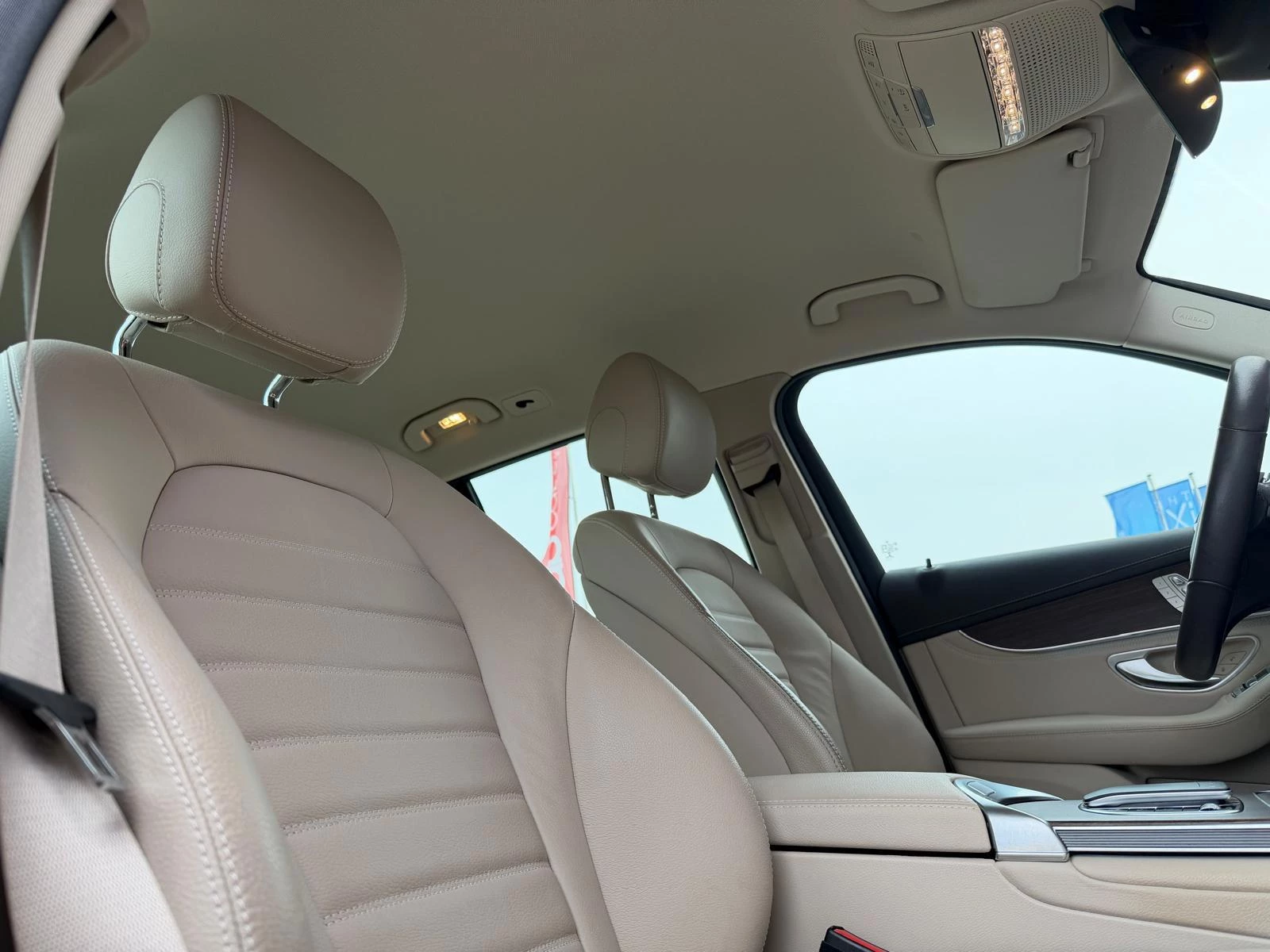 Hoofdafbeelding Mercedes-Benz GLC