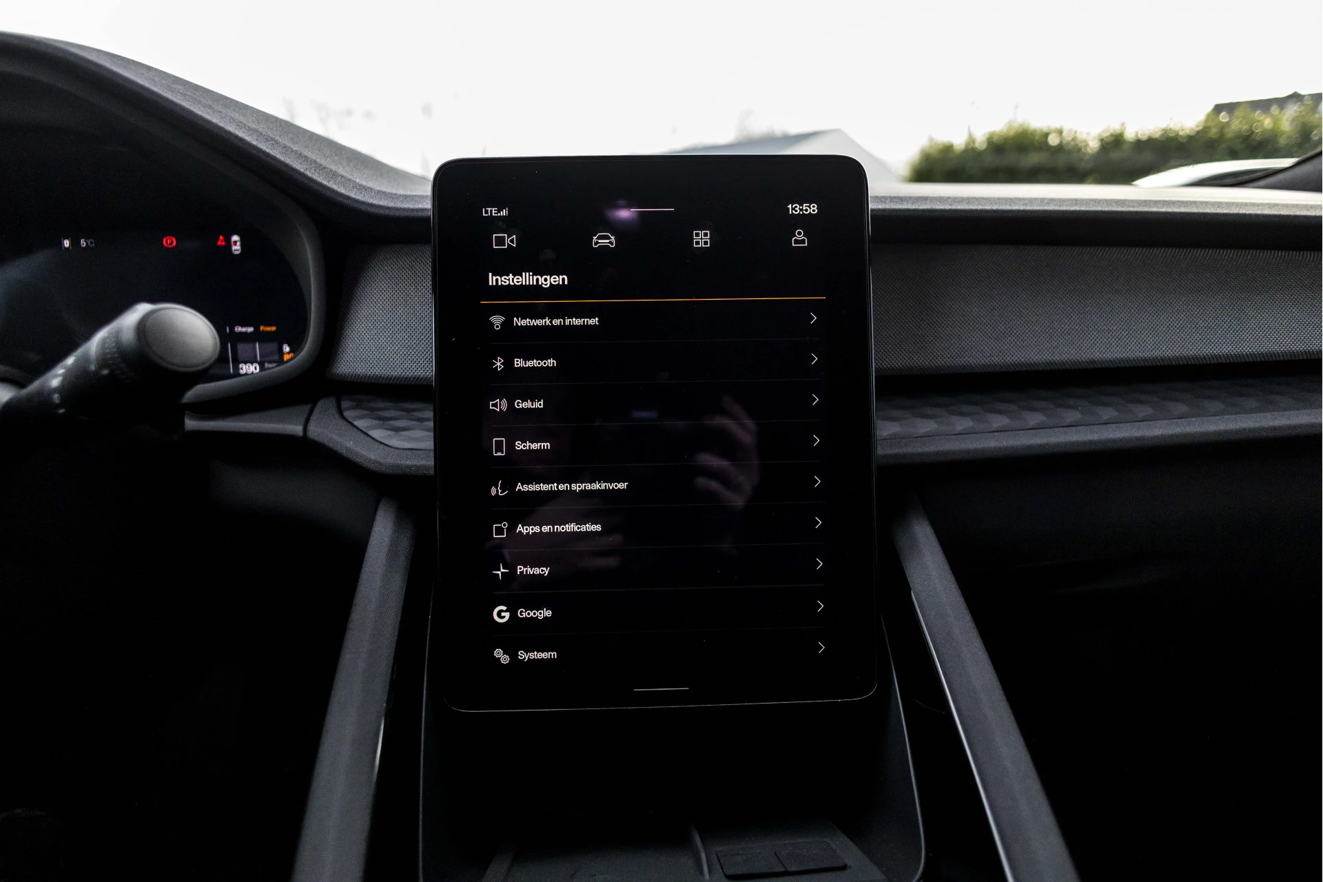 Hoofdafbeelding Polestar 2