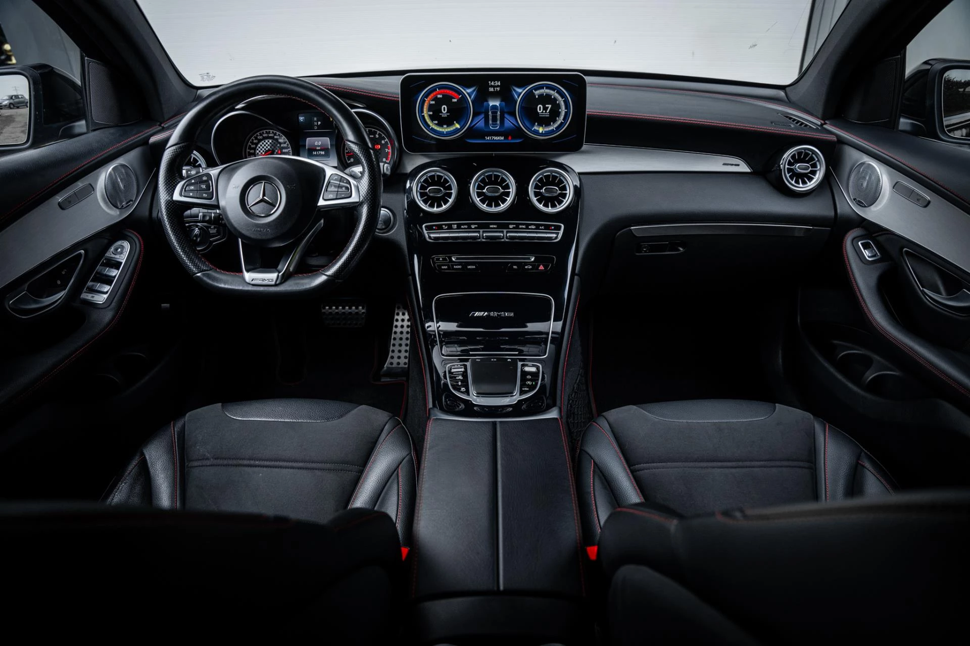 Hoofdafbeelding Mercedes-Benz GLC