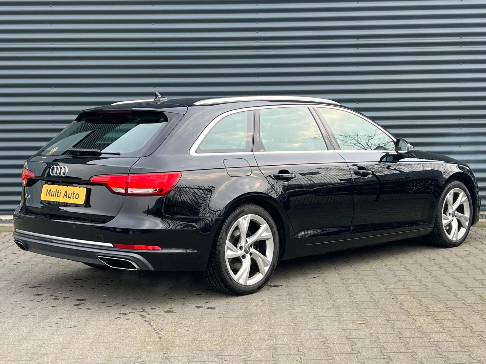 Hoofdafbeelding Audi A4