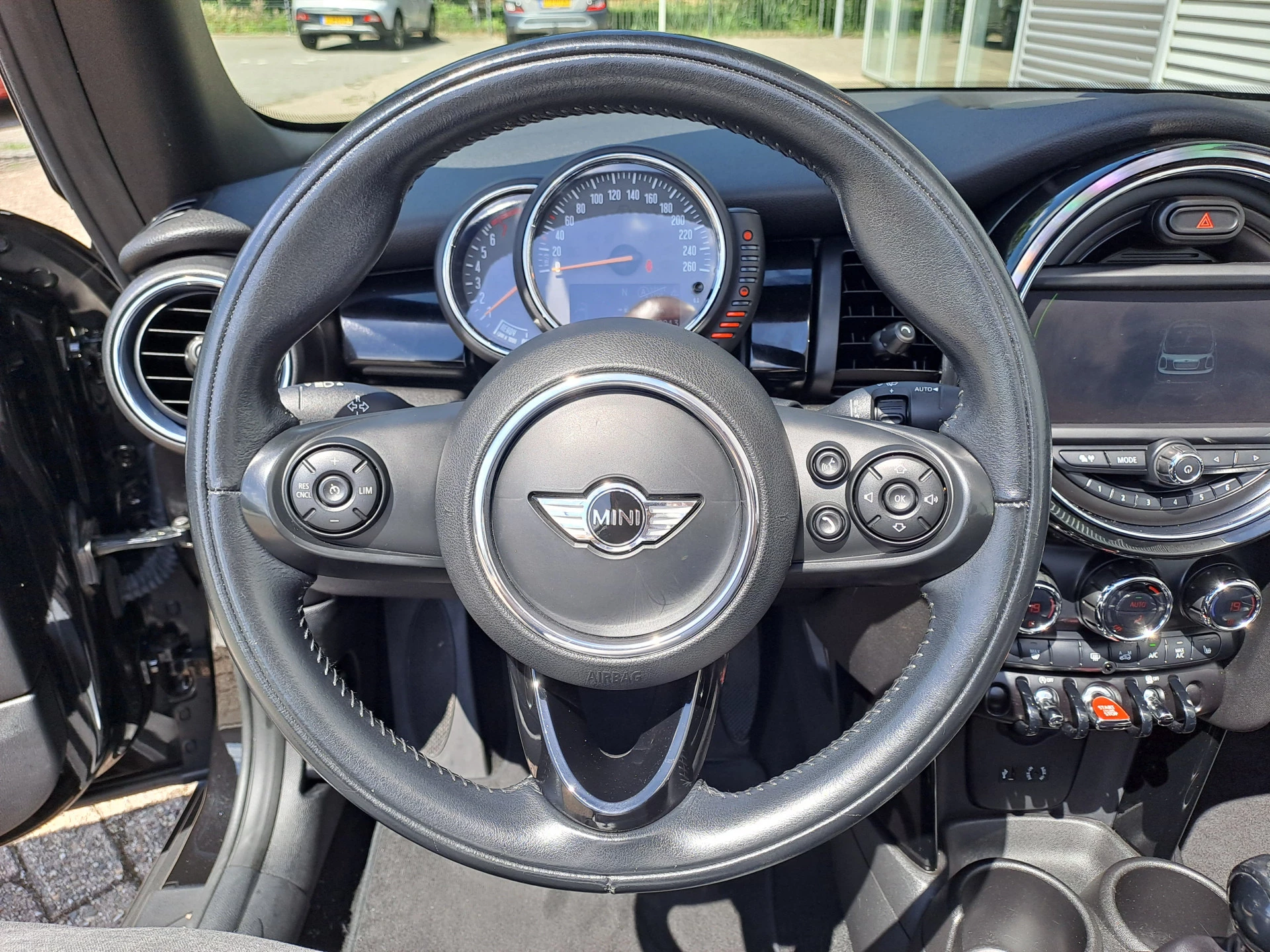 Hoofdafbeelding MINI Cooper Cabrio