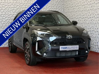 Toyota Yaris Cross 1.5 HYBRID DYNAMIC CAMERA LED ZWARTE HEMEL STOEL/STUUR VERW. 17''LMV KEYLESS