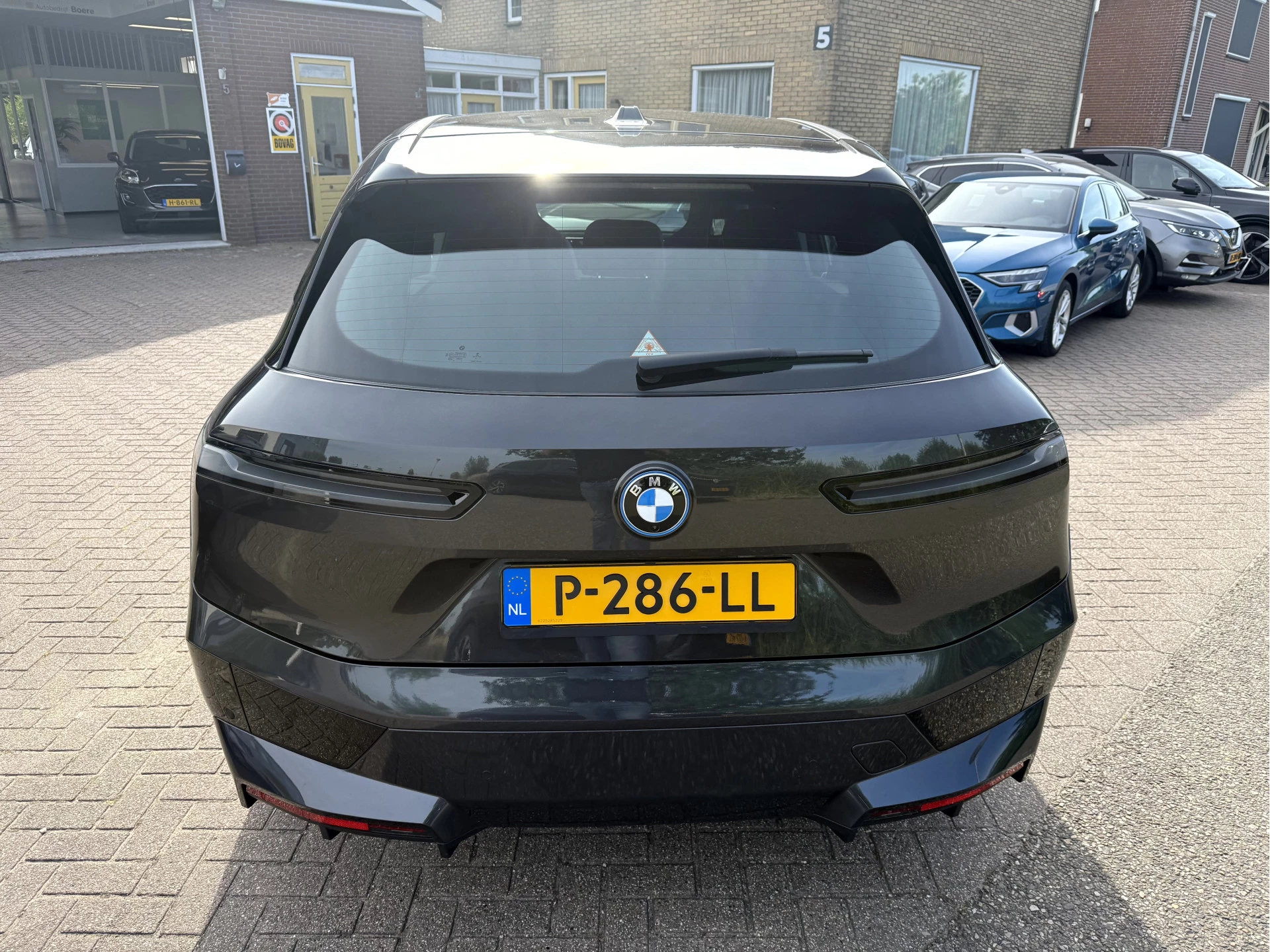 Hoofdafbeelding BMW iX