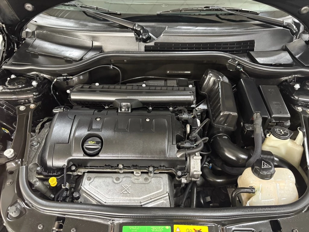 Hoofdafbeelding MINI Cabrio