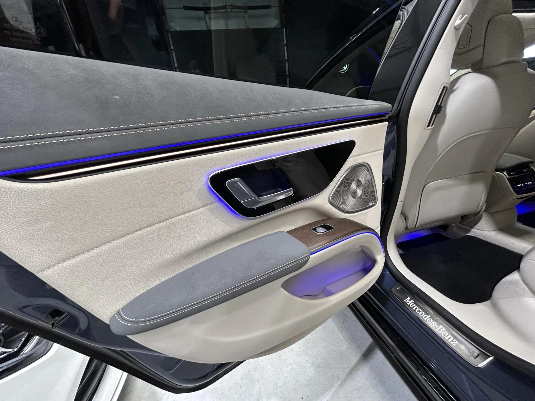 Hoofdafbeelding Mercedes-Benz EQS