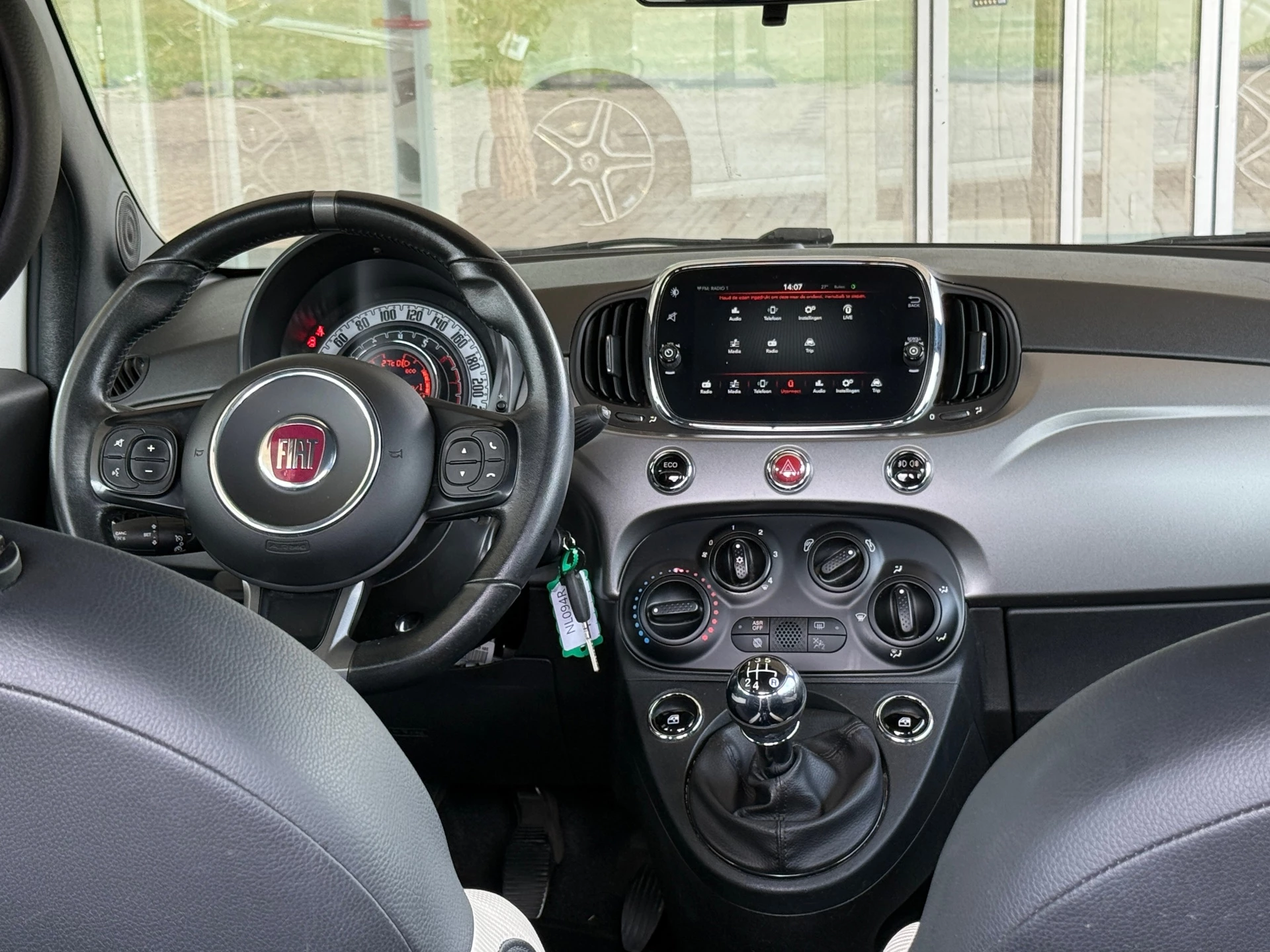 Hoofdafbeelding Fiat 500