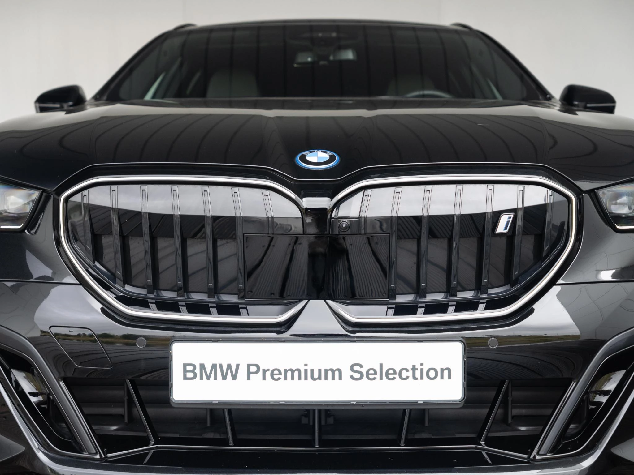 Hoofdafbeelding BMW i5