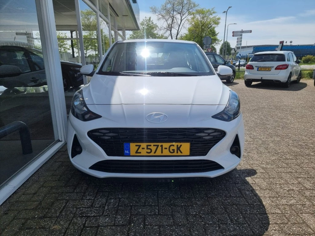 Hoofdafbeelding Hyundai i10