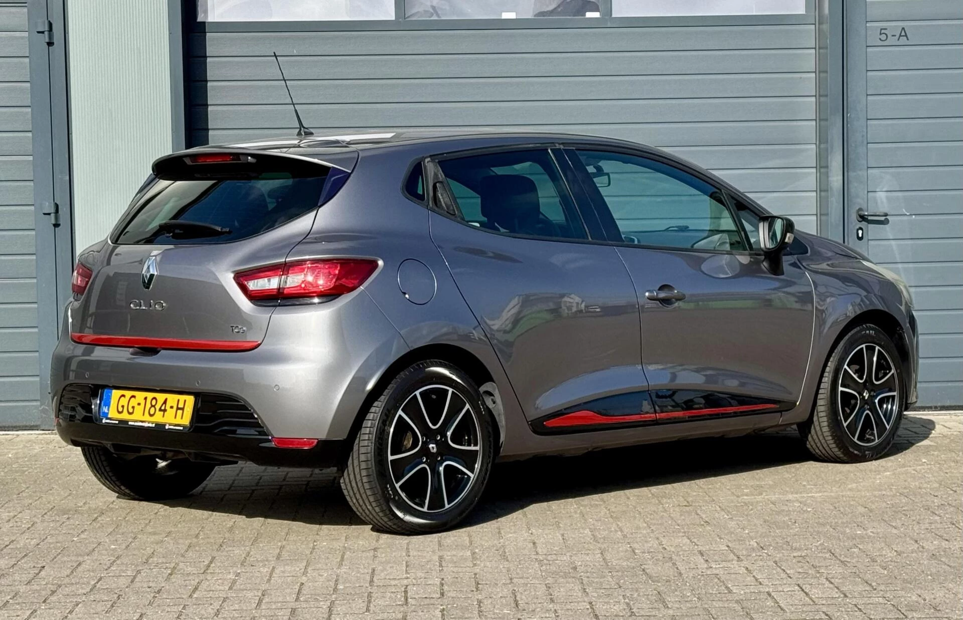 Hoofdafbeelding Renault Clio