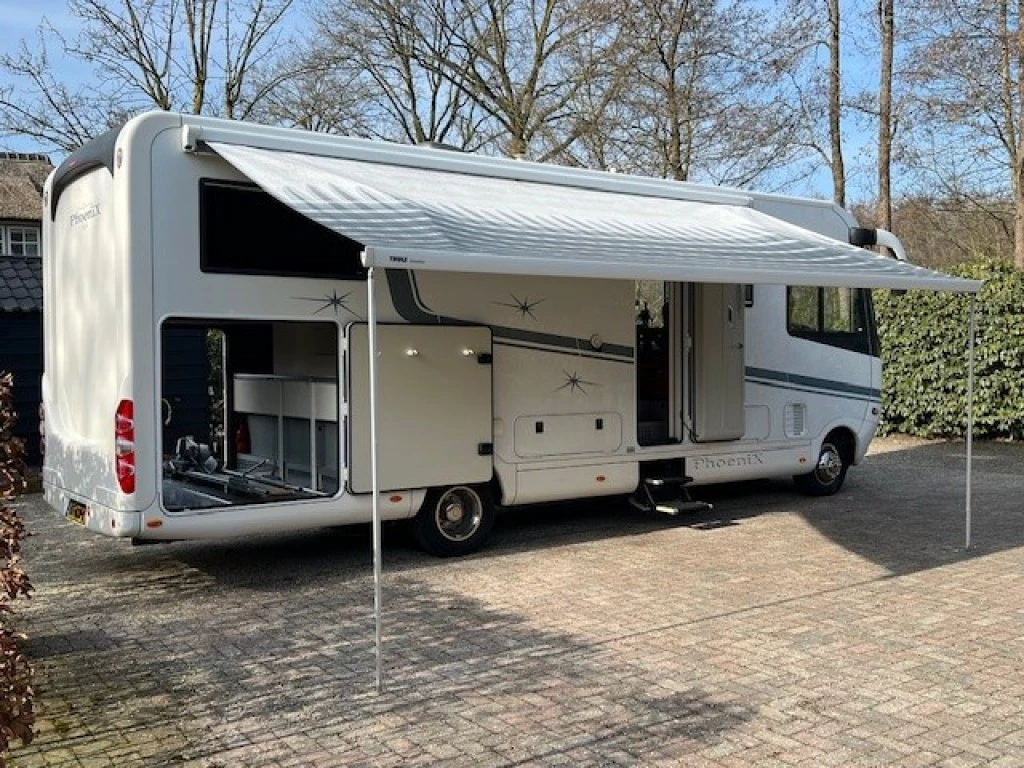 Hoofdafbeelding Iveco Phoenix / Iveco Maxiliner