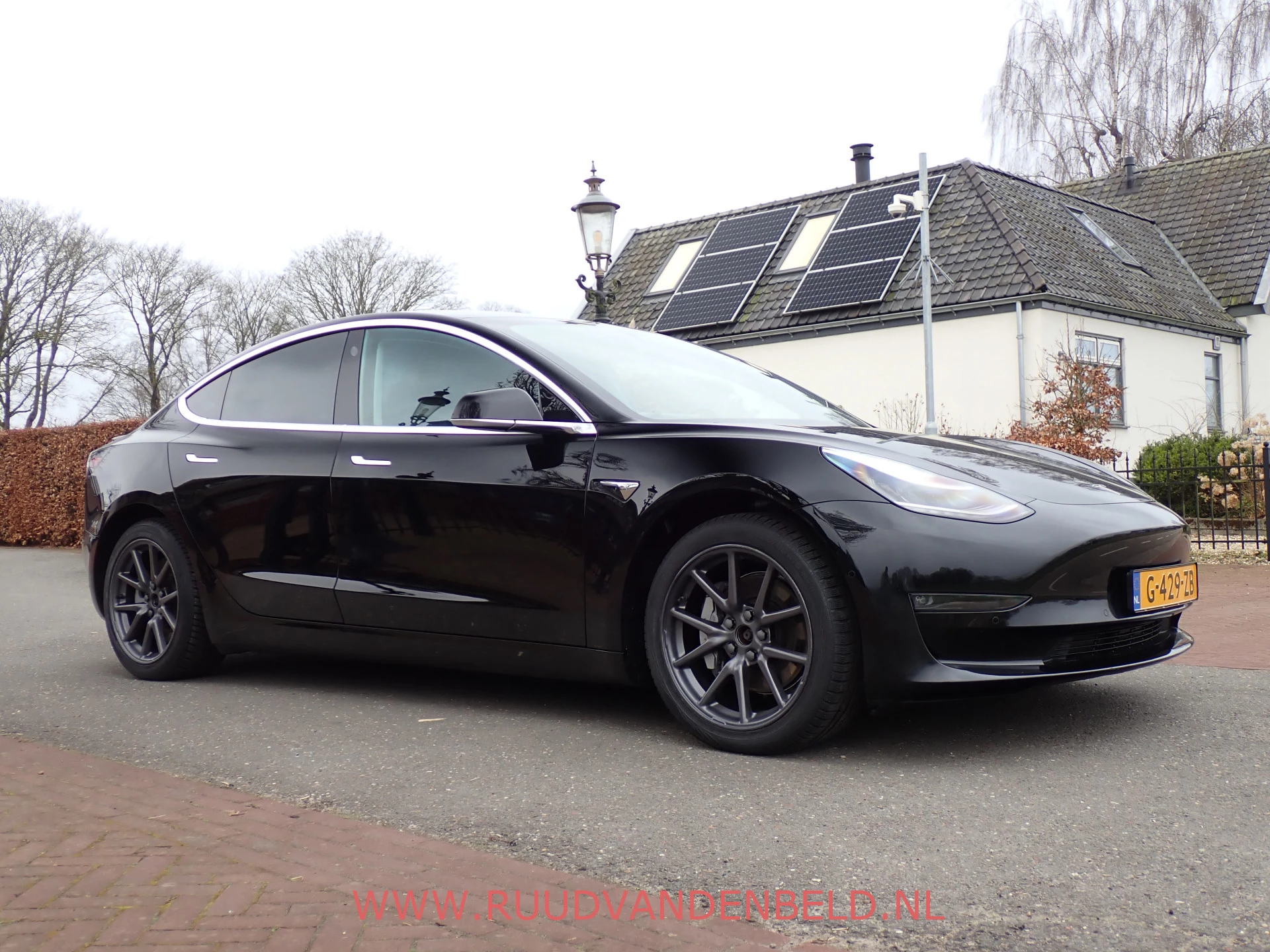 Hoofdafbeelding Tesla Model 3