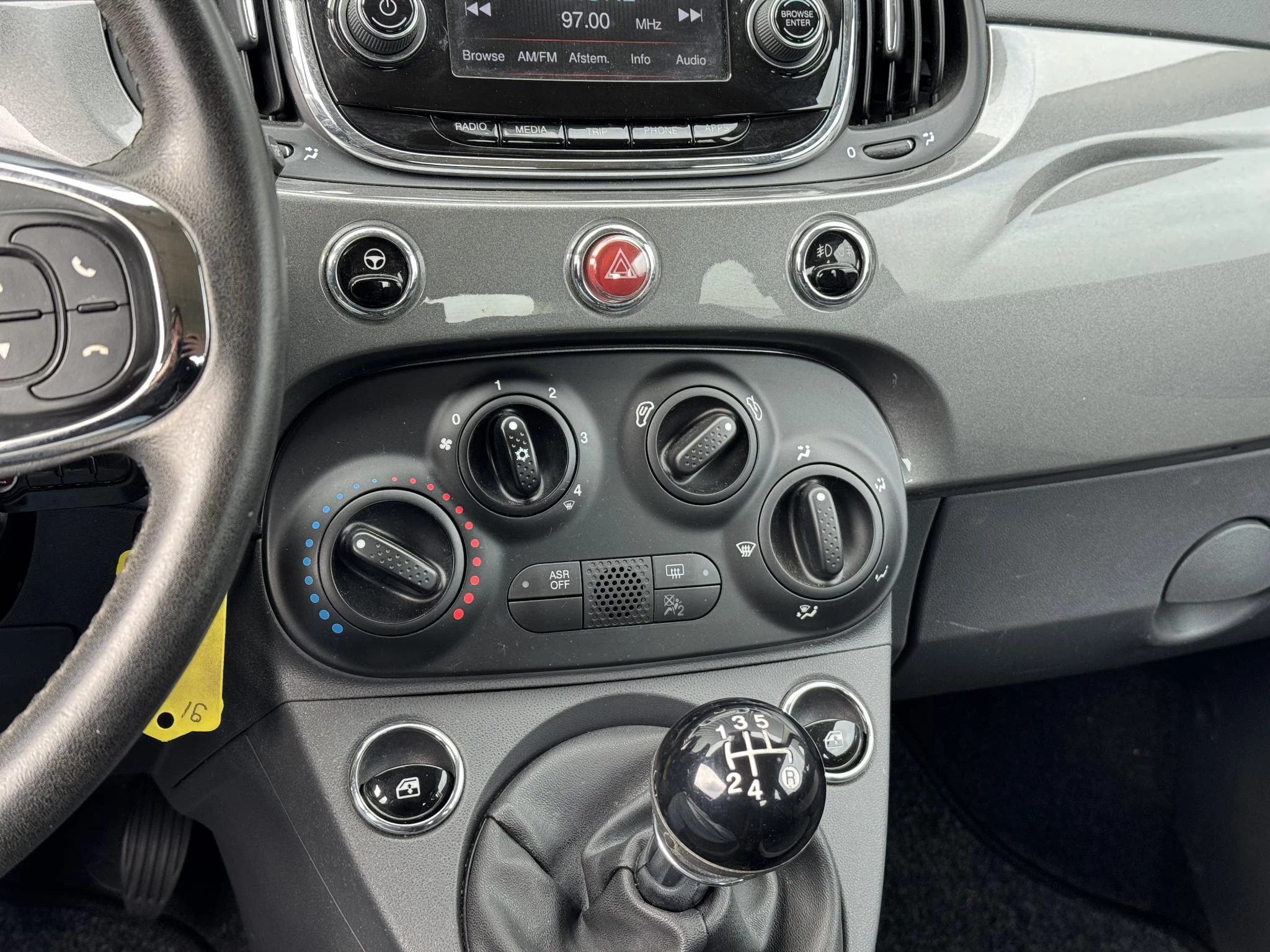 Hoofdafbeelding Fiat 500C