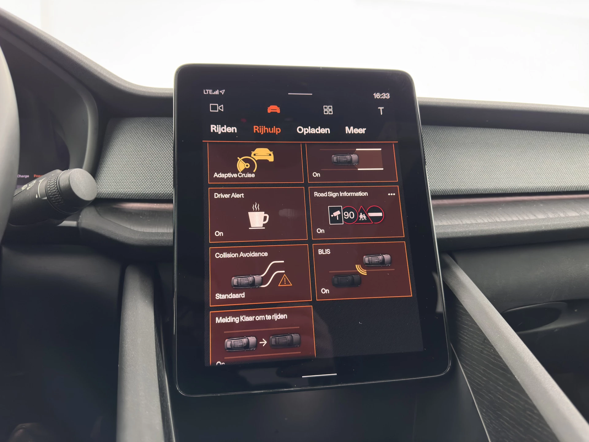 Hoofdafbeelding Polestar 2