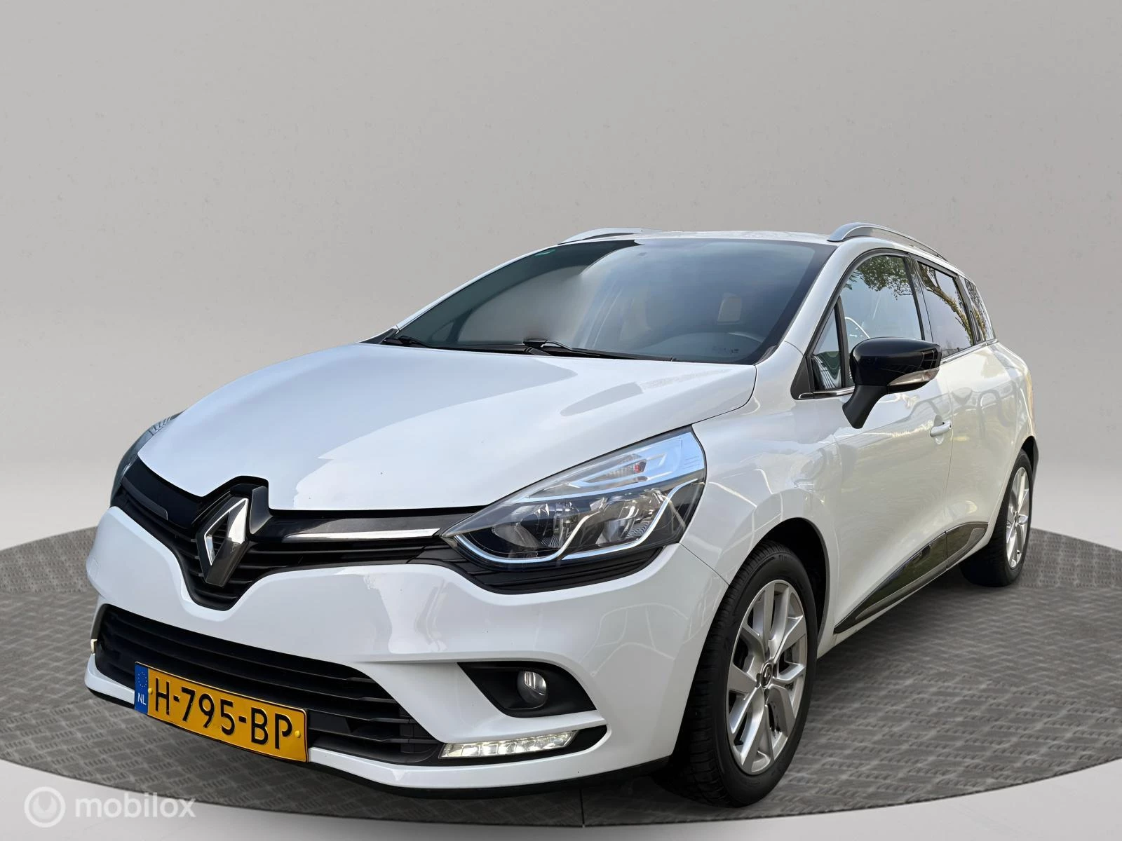 Hoofdafbeelding Renault Clio
