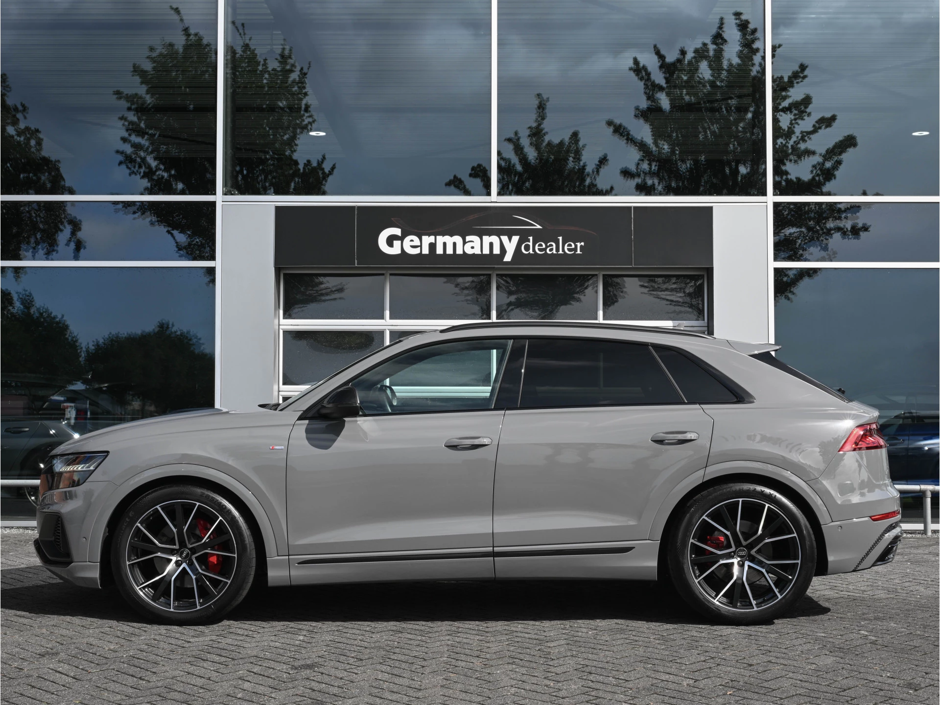Hoofdafbeelding Audi Q8