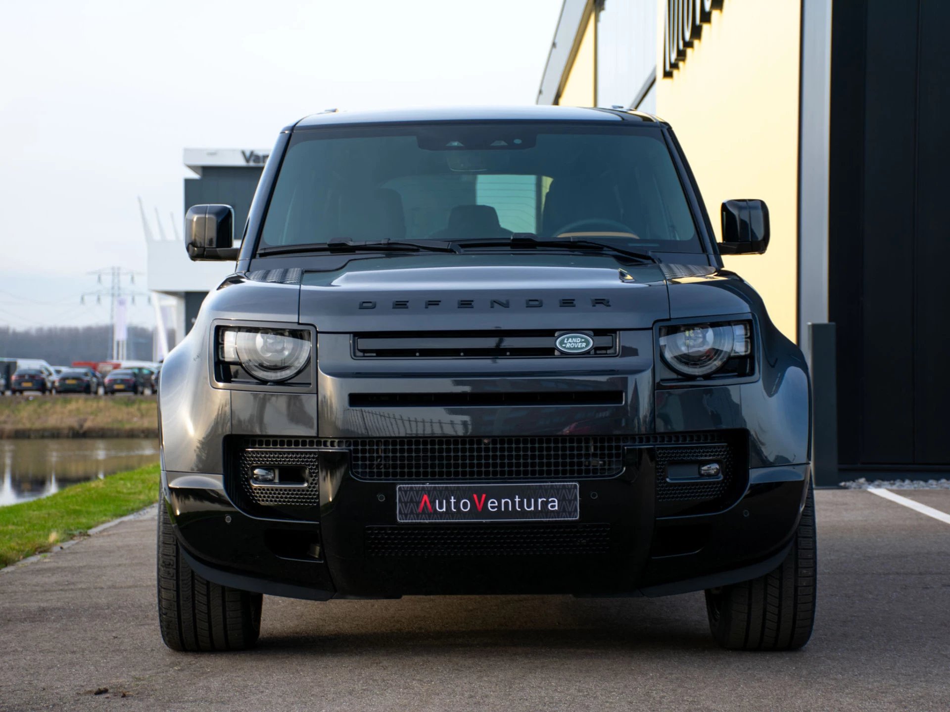 Hoofdafbeelding Land Rover Defender