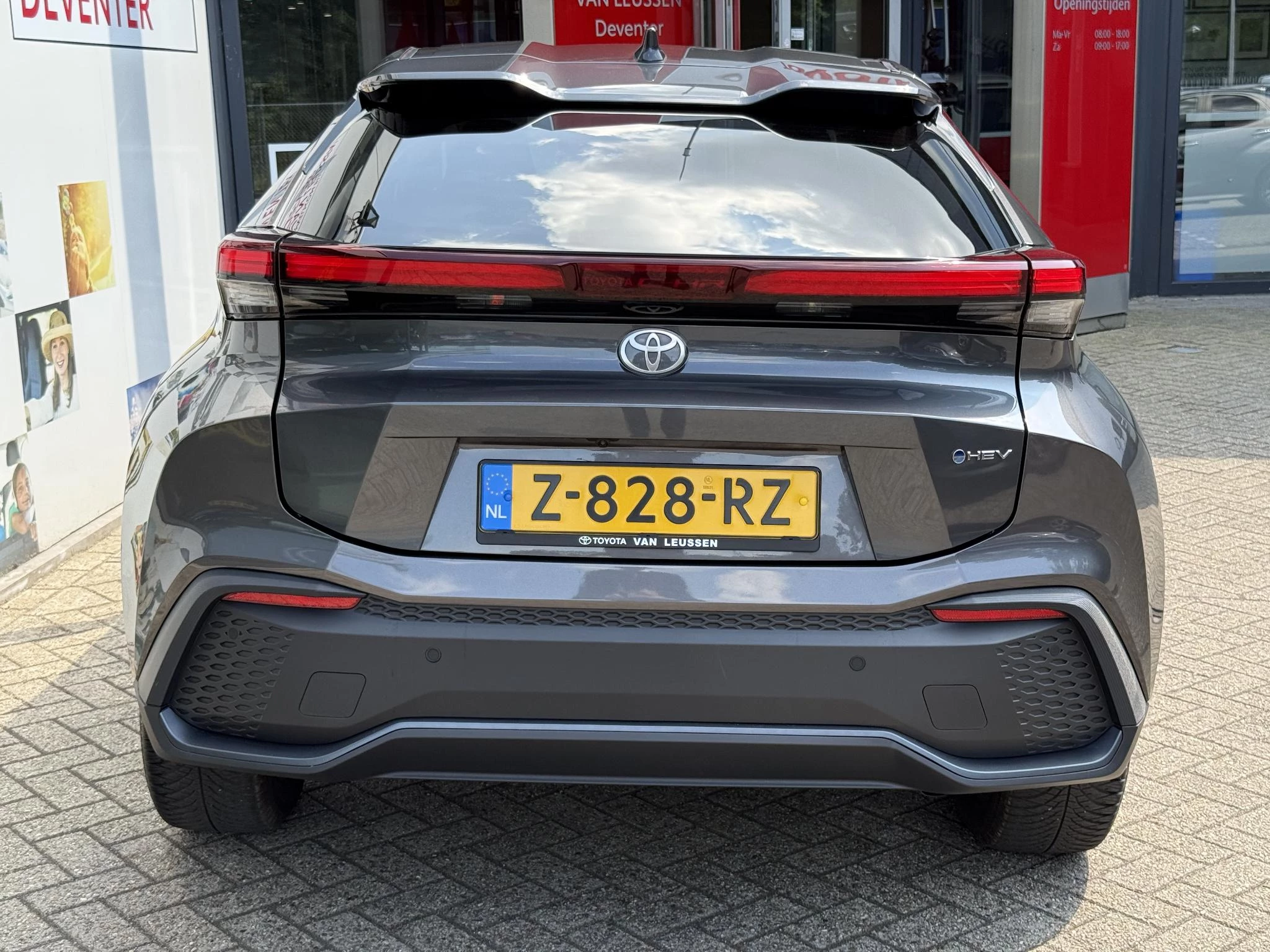 Hoofdafbeelding Toyota C-HR