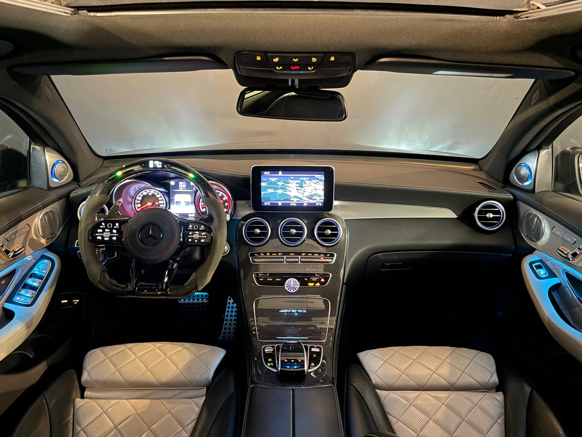 Hoofdafbeelding Mercedes-Benz GLC