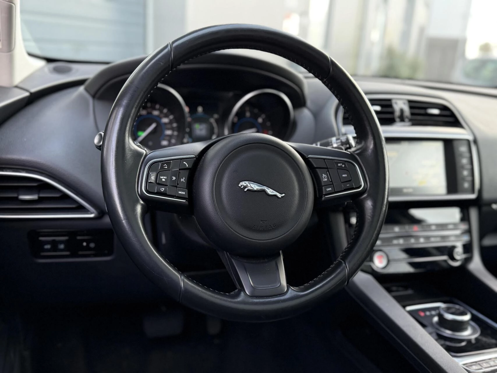 Hoofdafbeelding Jaguar F-PACE