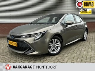 Hoofdafbeelding Toyota Corolla Toyota Corolla 1.8 Hybrid Active|5 drs|Automaat|Adaptive Cruise|navi|Apple/Android Carplay|Camera|L.M. velgen