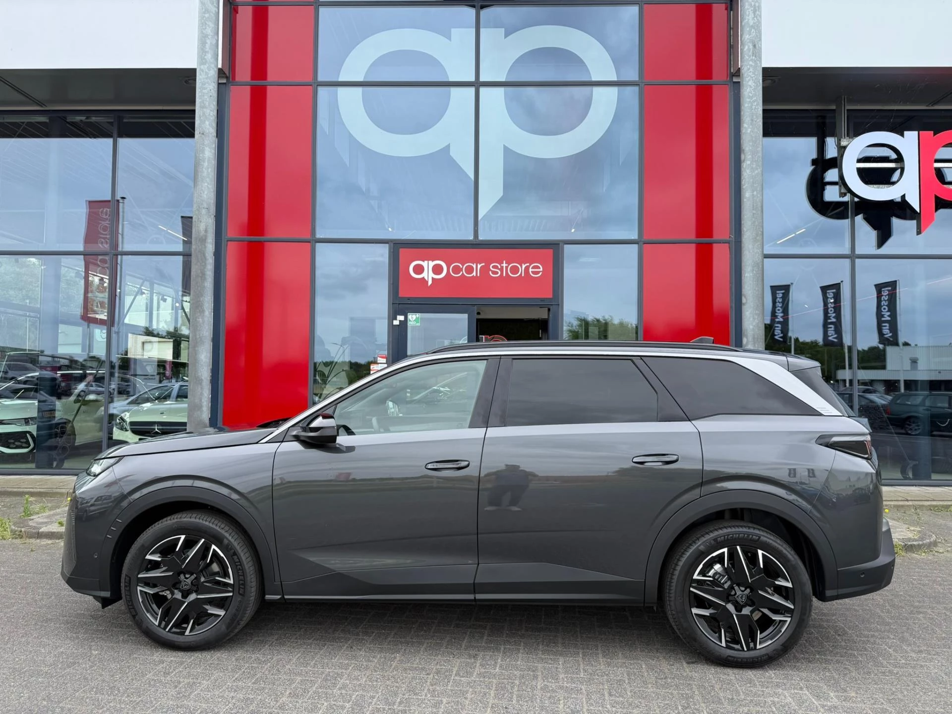 Hoofdafbeelding Peugeot 5008