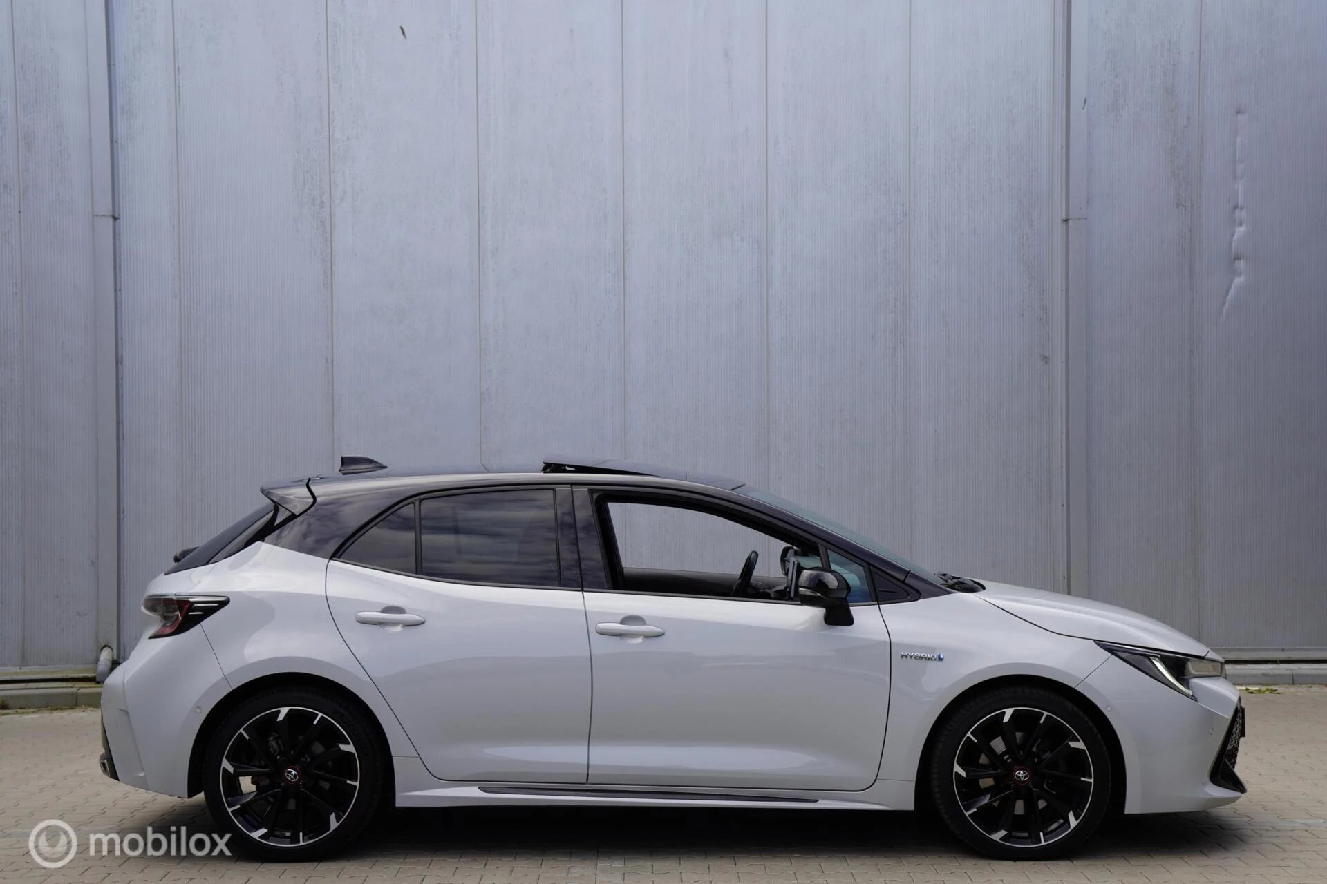 Hoofdafbeelding Toyota Corolla