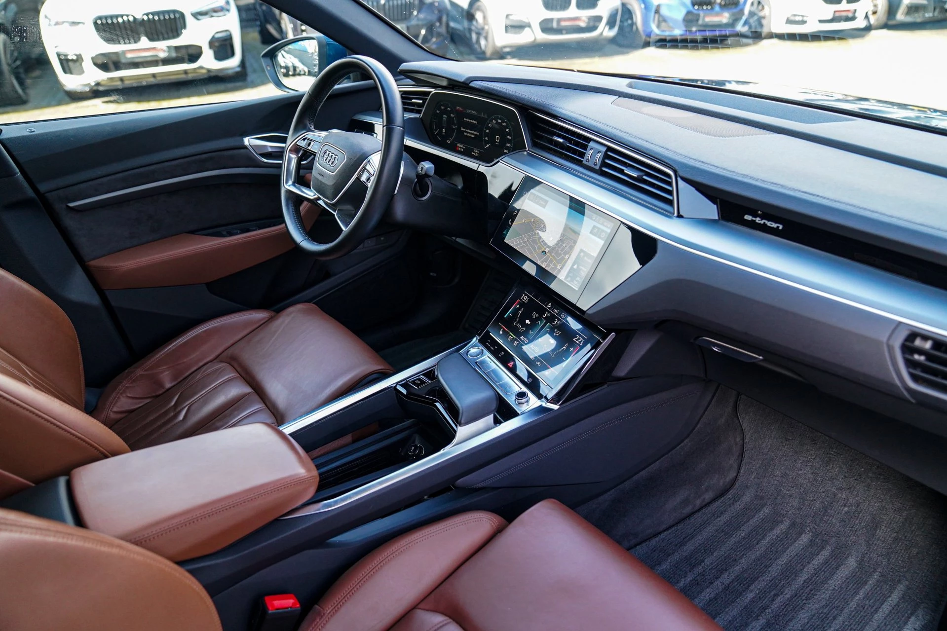 Hoofdafbeelding Audi e-tron