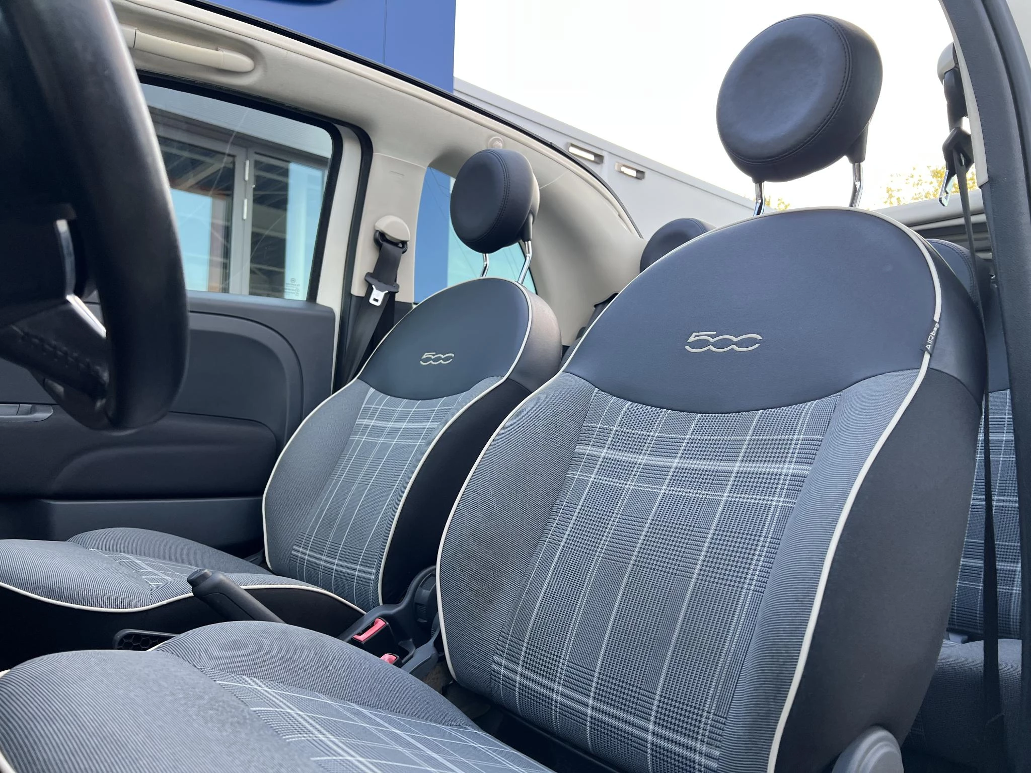 Hoofdafbeelding Fiat 500C