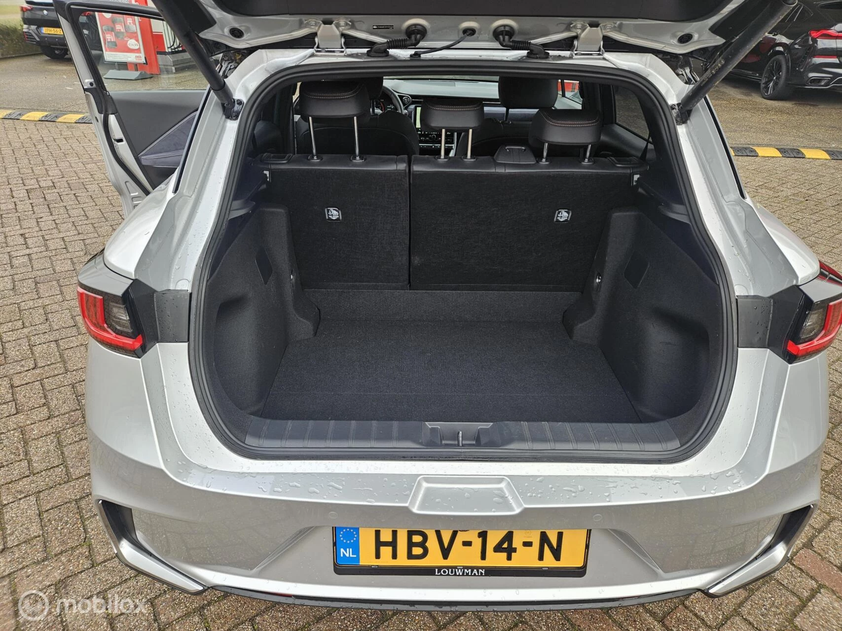 Hoofdafbeelding Lexus LBX