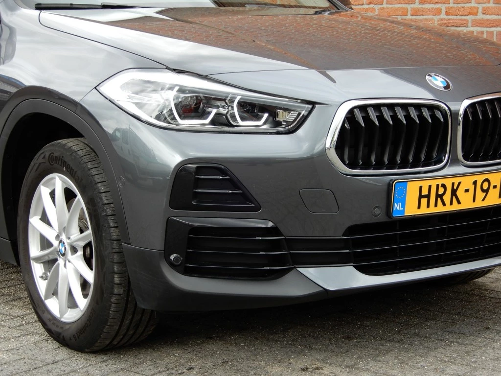 Hoofdafbeelding BMW X2