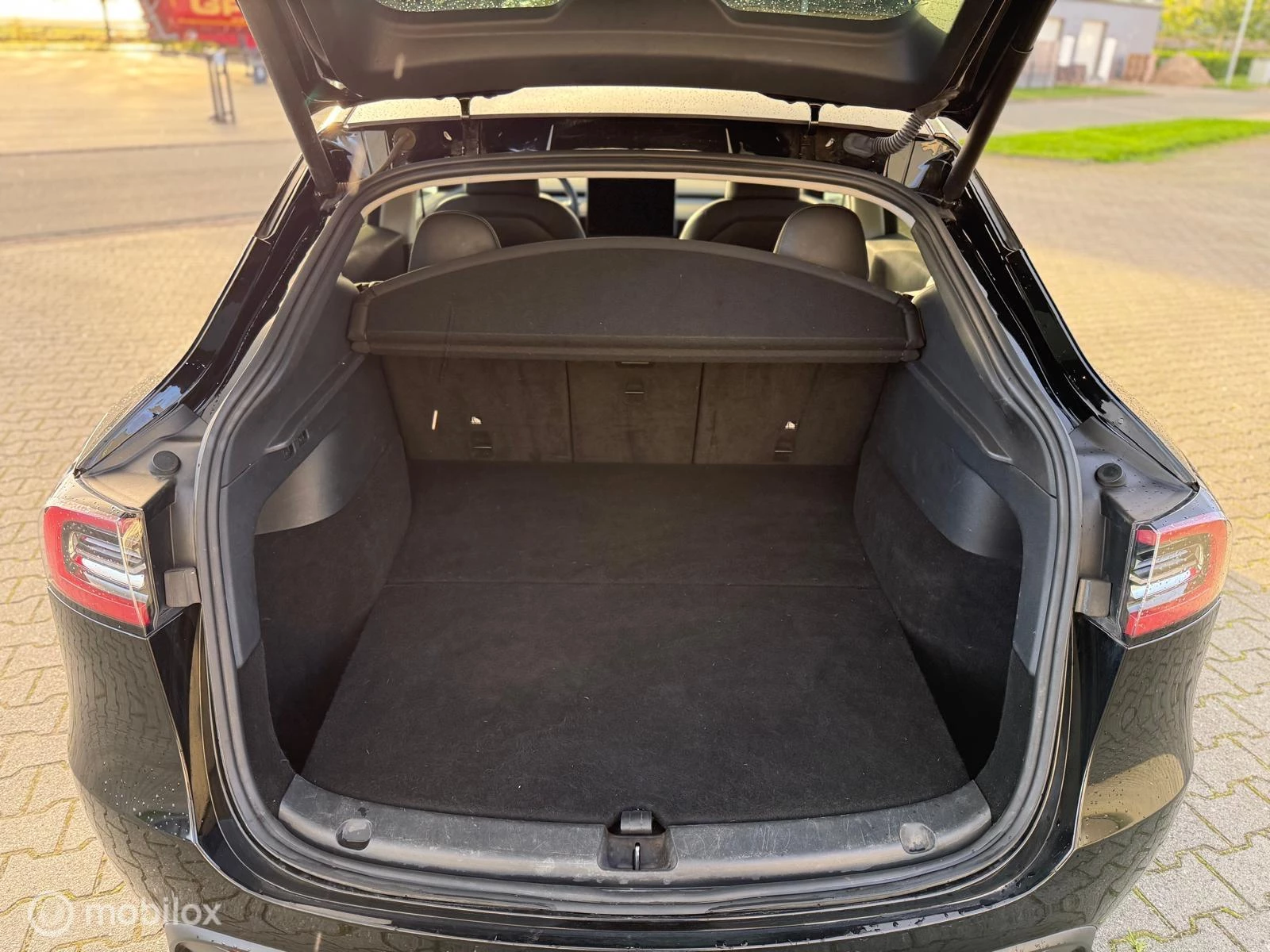 Hoofdafbeelding Tesla Model Y